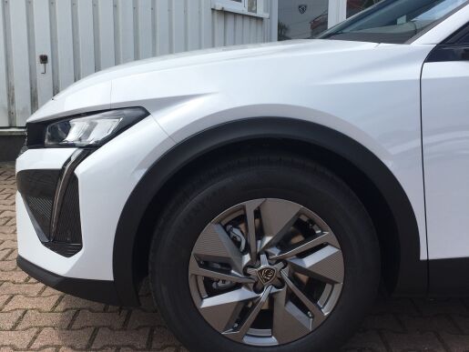Peugeot 408 Peugeot 408 NEW ALLURE 1.2 PureTech 130k EAT8
