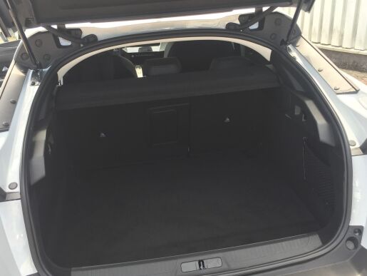 Peugeot 408 Peugeot 408 NEW ALLURE 1.2 PureTech 130k EAT8
