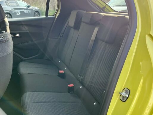 Peugeot 208 1.2 PureTech Style 75k BVM5