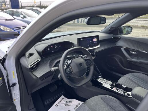 Peugeot 2008 2008 NEW ALLURE Hybrid 145k e-DCS6 MHEV
