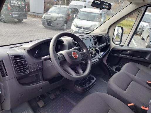 Fiat Ducato Dvojkabína valník L4 2.2 140k + zimné pneu