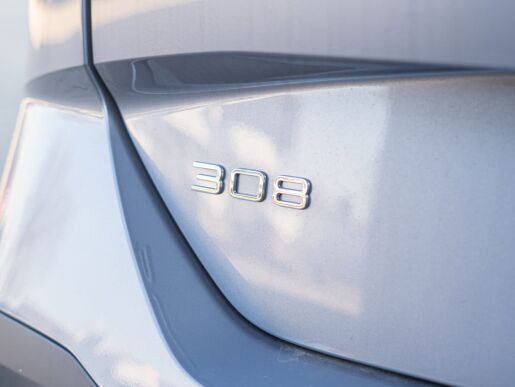 Peugeot 308 SW 1.5 BlueHDi 130k EAT8