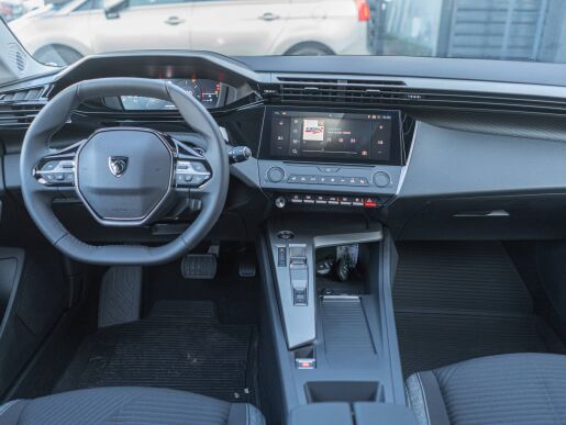 Peugeot 308 SW 1.5 BlueHDi 130k EAT8