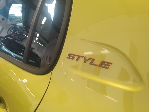 Peugeot 208  STYLE  1.2 PureTech  75k BVM