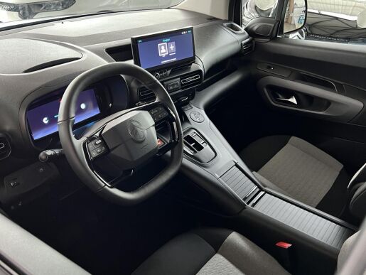 Citroën Berlingo MAX BlueHDi 130 S&S EAT8 (M1)