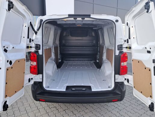 Citroën Jumpy 2,0 BlueHDi Van L3H1 145k