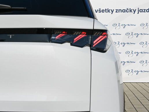 Peugeot 5008 NEW GT Electric 210k 73 kWh