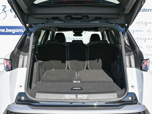 Peugeot 5008 NEW GT Electric 210k 73 kWh