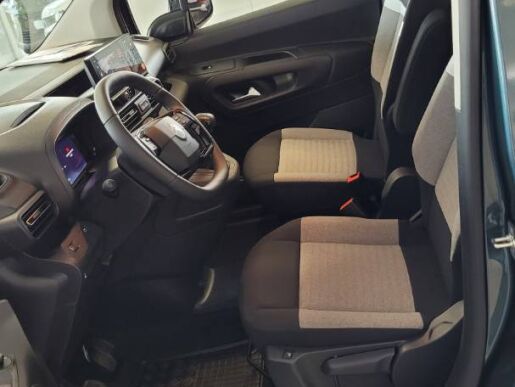 Citroën Berlingo Plus, M, bHDi 100, S&S, MT6 (2025)