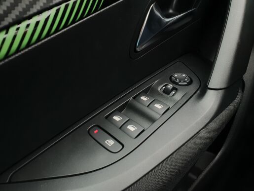Peugeot 2008 2008 NEW ACTIVE 1.2 PureTech 100k BVM6