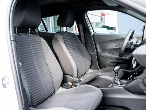 Peugeot 2008 2008 NEW ACTIVE 1.2 PureTech 100k BVM6