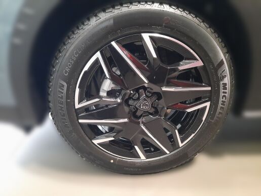 Peugeot 3008 NEW ALLURE 1.2 Hybrid 136k e-DCS6 (MHEV)