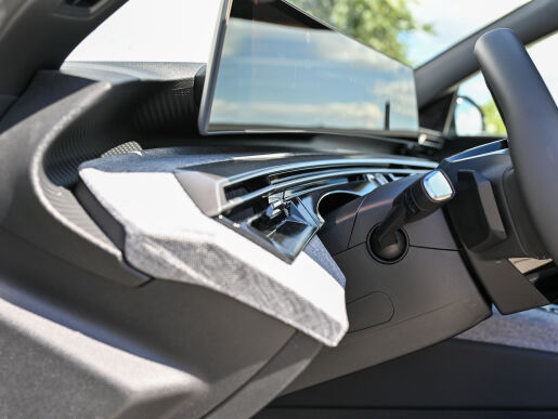 Peugeot 3008 ALLURE 1.2 Hybrid 145k e-DCS6