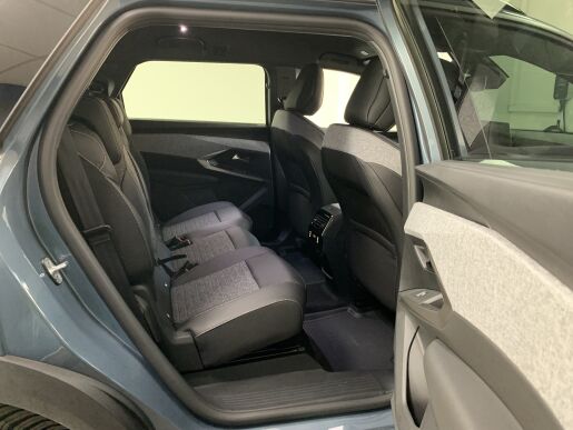 Peugeot 5008 NEW Allure 1.2 Hybrid 100 kW / 136 k e-DCS6