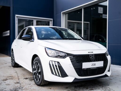 Peugeot 208 NEW  STYLE  1.2 PureTech  75k BVM5 