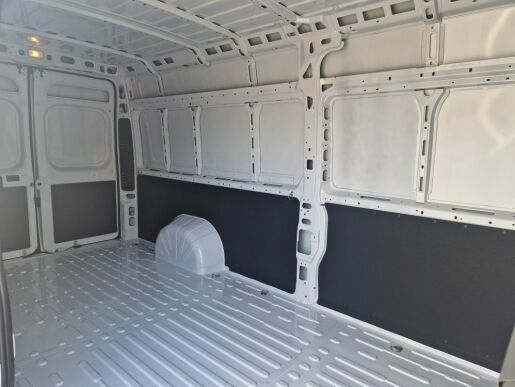 Fiat Ducato Ducato Maxi 2,2 MTJ 180k 6M/T Van 3,5 t L4H2