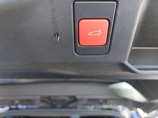 Peugeot 5008 5008 NEW 7Miest GT 1.2 Hybrid 136k e-DCS6 