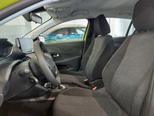 Peugeot 208 208 NEW Style  1.2 PureTech 75k BVM5