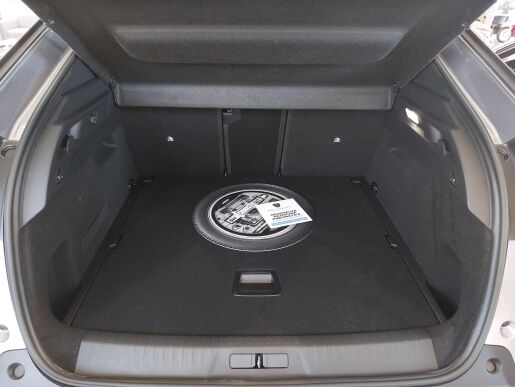 Peugeot 3008  3008 ALLURE 1.2 Hybrid 145k e-DCS6
