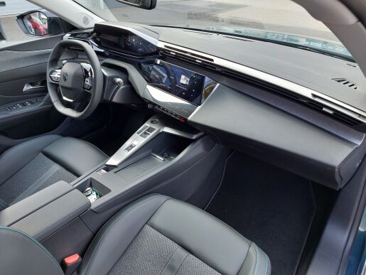 Peugeot 308 SW 308 SW ALLURE 1.5 BlueHDi 130k EAT8 