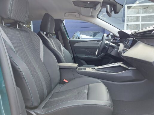 Peugeot 308 SW 308 SW ALLURE 1.5 BlueHDi 130k EAT8 