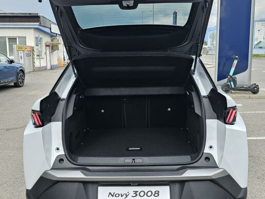 Peugeot 3008  3008 ALLURE 1.2 Hybrid 136k e-DCS6