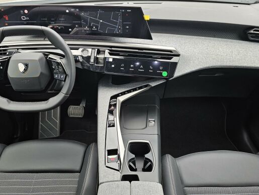 Peugeot 3008  3008 ALLURE 1.2 Hybrid 136k e-DCS6
