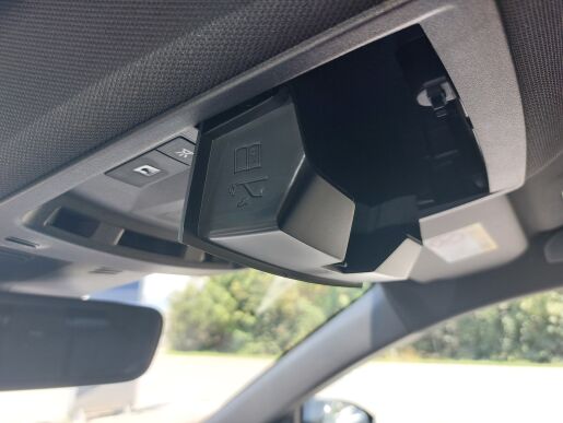 Peugeot 3008  3008 ALLURE 1.2 Hybrid 136k e-DCS6