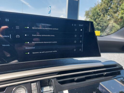 Peugeot 3008  3008 ALLURE 1.2 Hybrid 136k e-DCS6