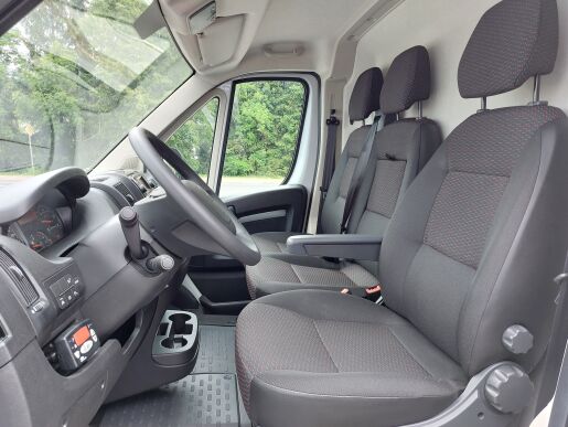 Peugeot Boxer BOXER FURGON 435 L4H2 2.2 BlueHDi 165k - Chladiarenská prestavba