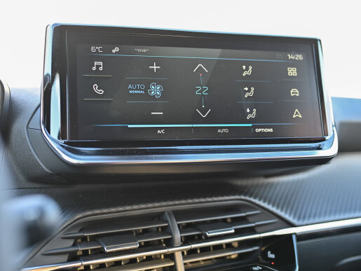 Peugeot 2008 NEW ACTIVE 1.2 PureTech 100k BVM6