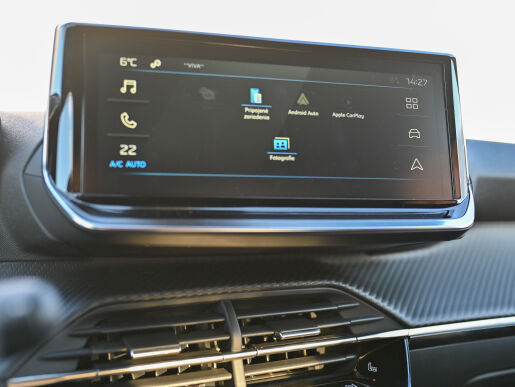 Peugeot 2008 NEW ACTIVE 1.2 PureTech 100k BVM6