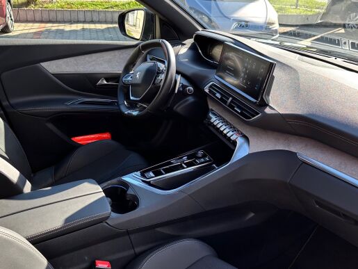 Peugeot 5008 1,5 BlueHDi GT EAT8
