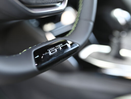 Peugeot 208 NEW GT 1.2 PureTech 100k BVM6