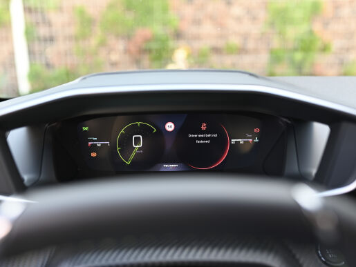 Peugeot 208 NEW GT 1.2 PureTech 100k BVM6