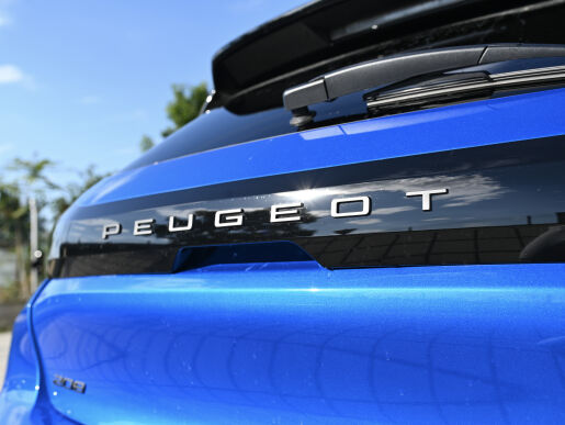 Peugeot 208 NEW GT 1.2 PureTech 100k BVM6