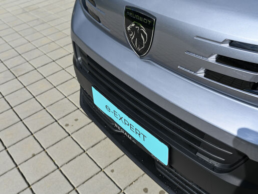 Peugeot Expert E-Expert Combi L3 Electric 136k 75 kWh