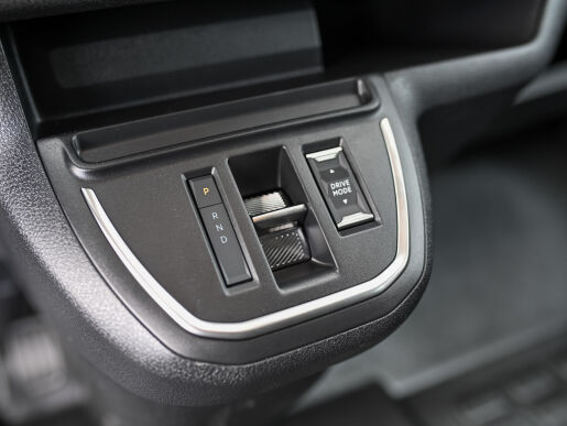 Peugeot Expert E-Expert Combi L3 Electric 136k 75 kWh