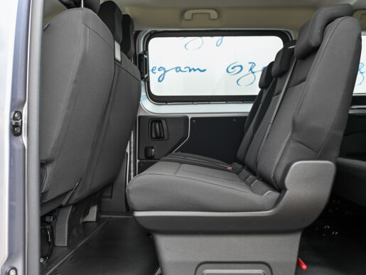 Peugeot Expert E-Expert Combi L3 Electric 136k 75 kWh