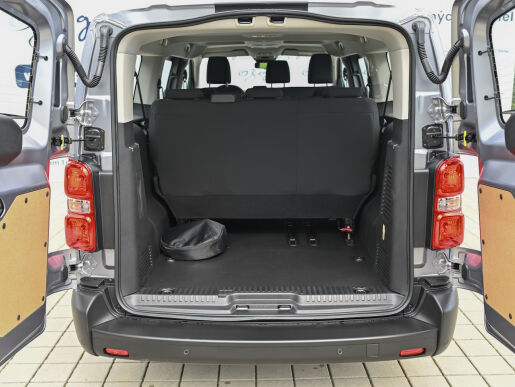 Peugeot Expert E-Expert Combi L3 Electric 136k 75 kWh