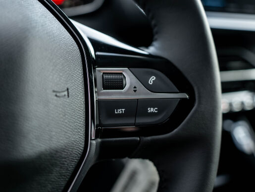 Peugeot 208 NEW  STYLE  1.2 PureTech 100k BVM6