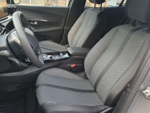 Peugeot 2008 E-2008 NEW ALLURE Electric 136k 50 kWh