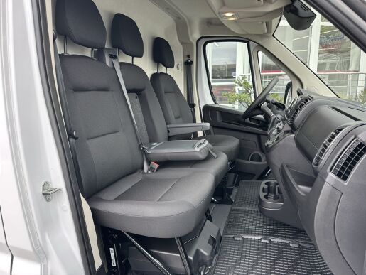 Fiat Ducato Maxi L4H2 15m³ 2.2 MTJ 180k 8AT 3.5t