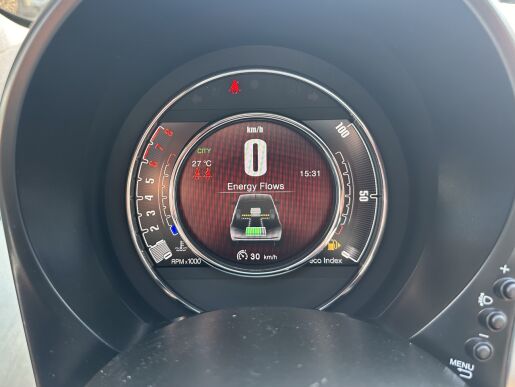 Fiat 500 Dolcevita 1.0 hybrid 70k 6MT