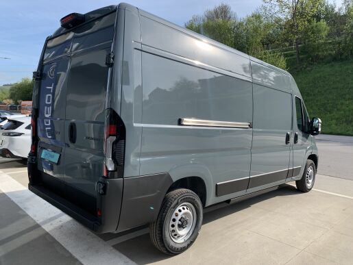 Peugeot Boxer E-Boxer Furgon 435 L3H2 BEV 110 kWh