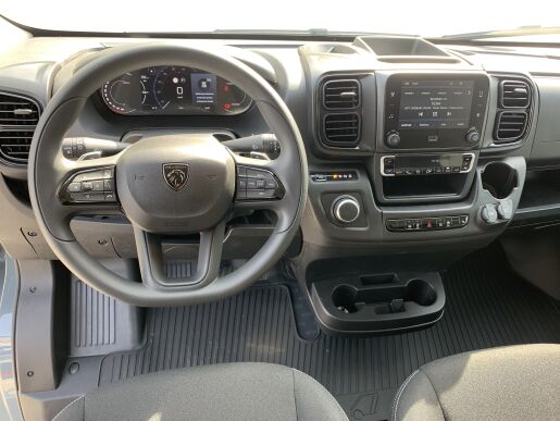 Peugeot Boxer E-Boxer Furgon 435 L3H2 BEV 110 kWh