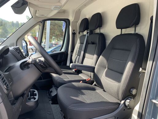 Peugeot Boxer E-Boxer Furgon 435 L3H2 BEV 110 kWh