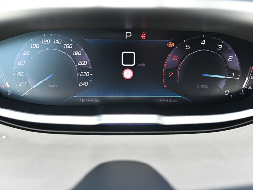 Peugeot 5008 Allure Pack 1,2 Pure Tech EAT8