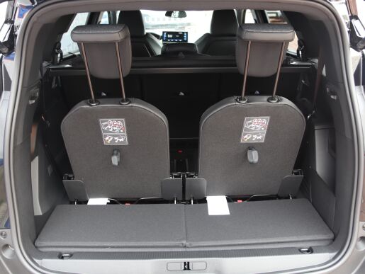 Peugeot 5008 Allure Pack 1,2 Pure Tech EAT8