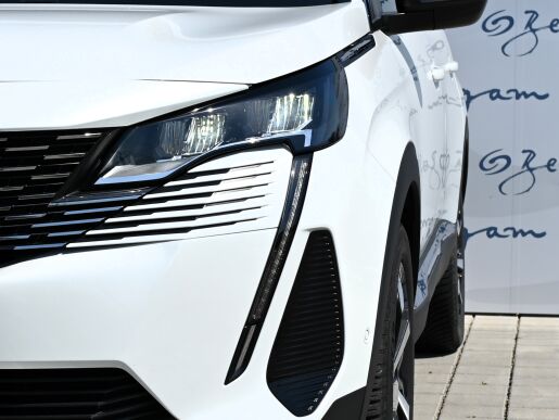 Peugeot 5008 Allure Pack 1,2 Pure Tech EAT8